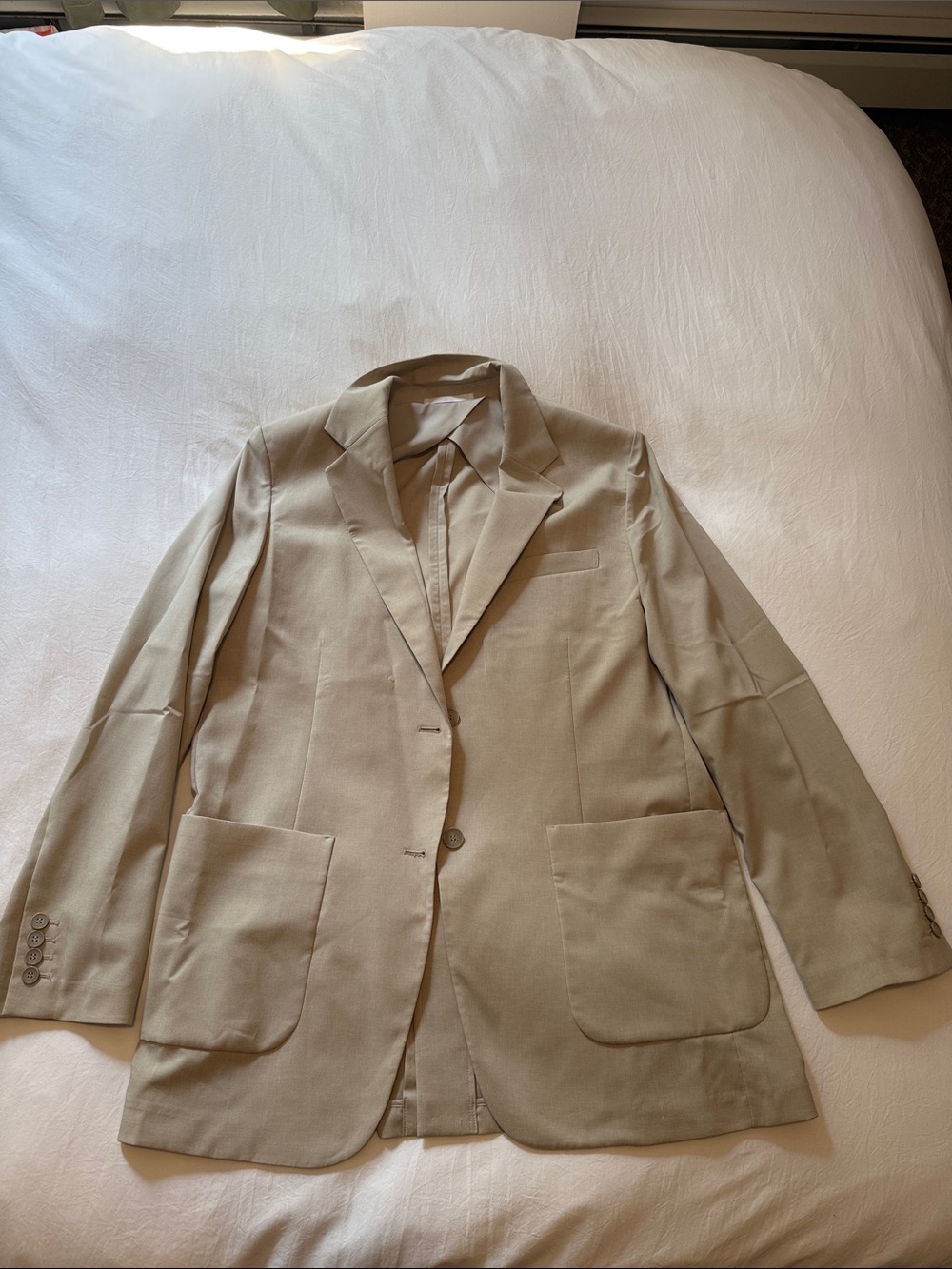 Uniqlo Classic Double-Breasted Beige Blazer